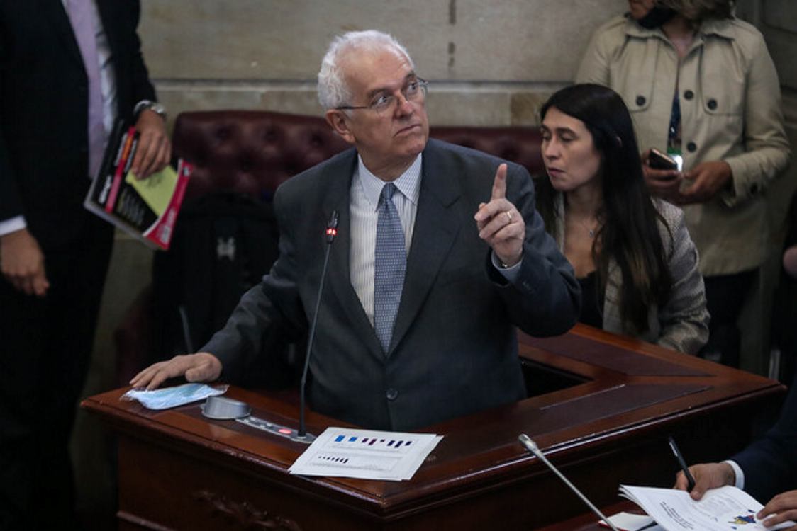 Esta imagen se ha eliminado. Por razones de seguridad, sólo se permiten imágenes de dominio local. Imagen eliminada.